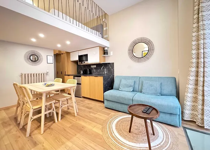 Elegant Apartment - 2Br-5P - Champs De Mars